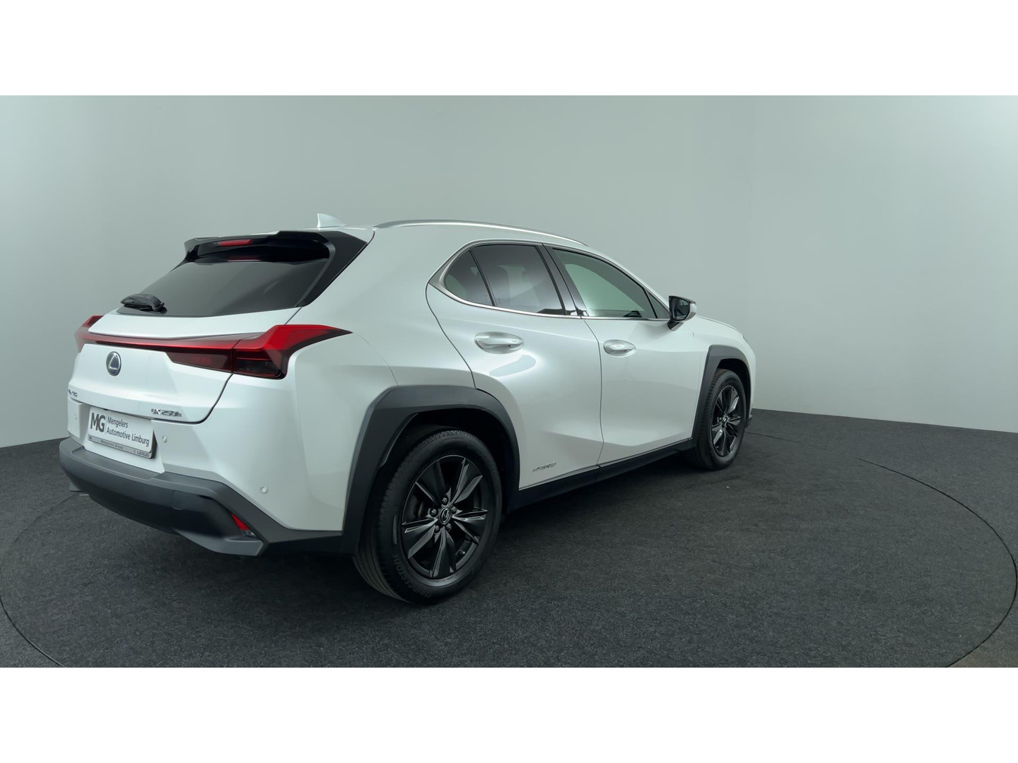 Lexus