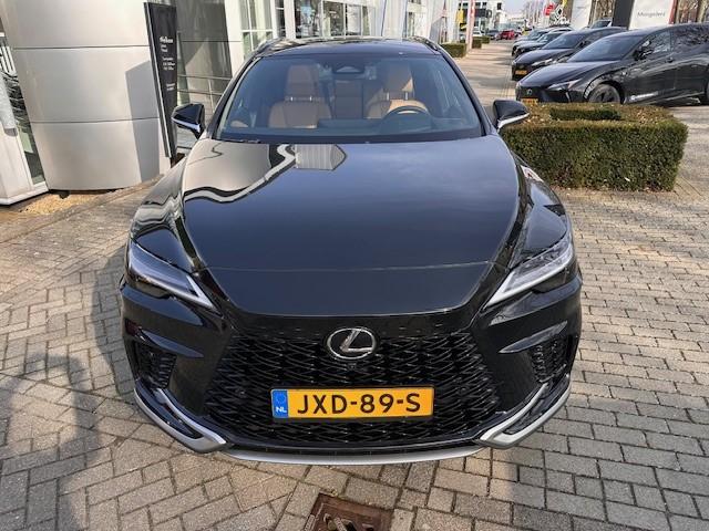 Lexus