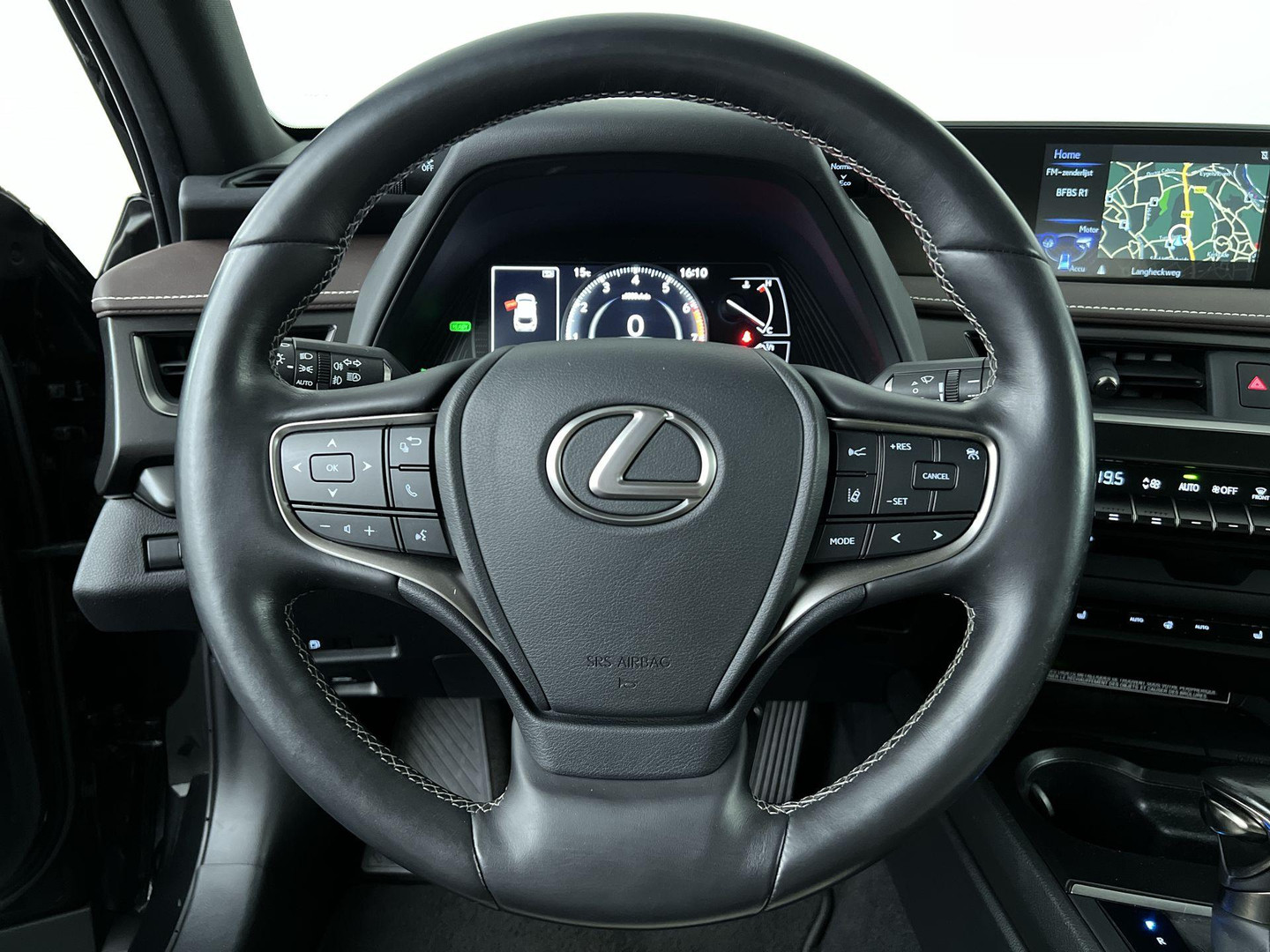 Lexus Lexus
