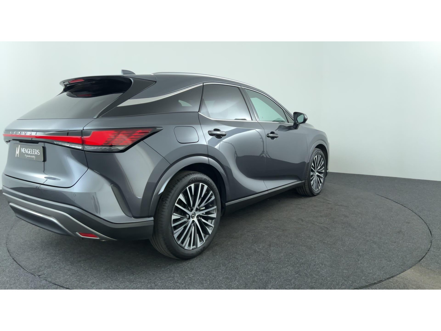 Lexus