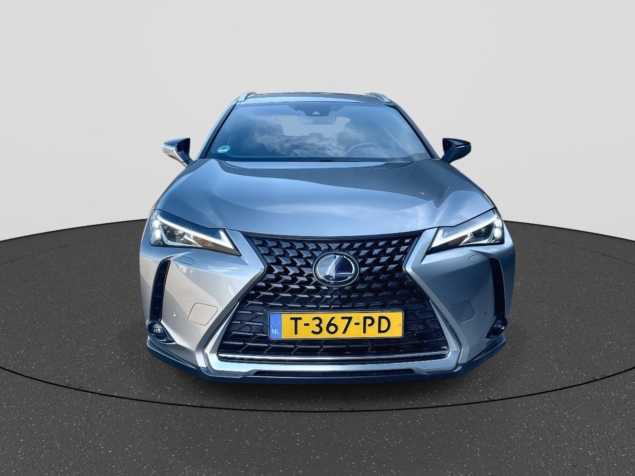 Lexus