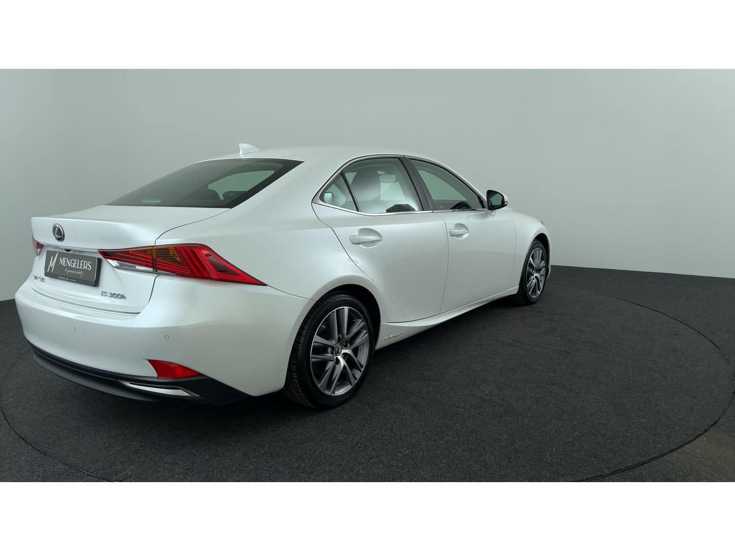 Lexus