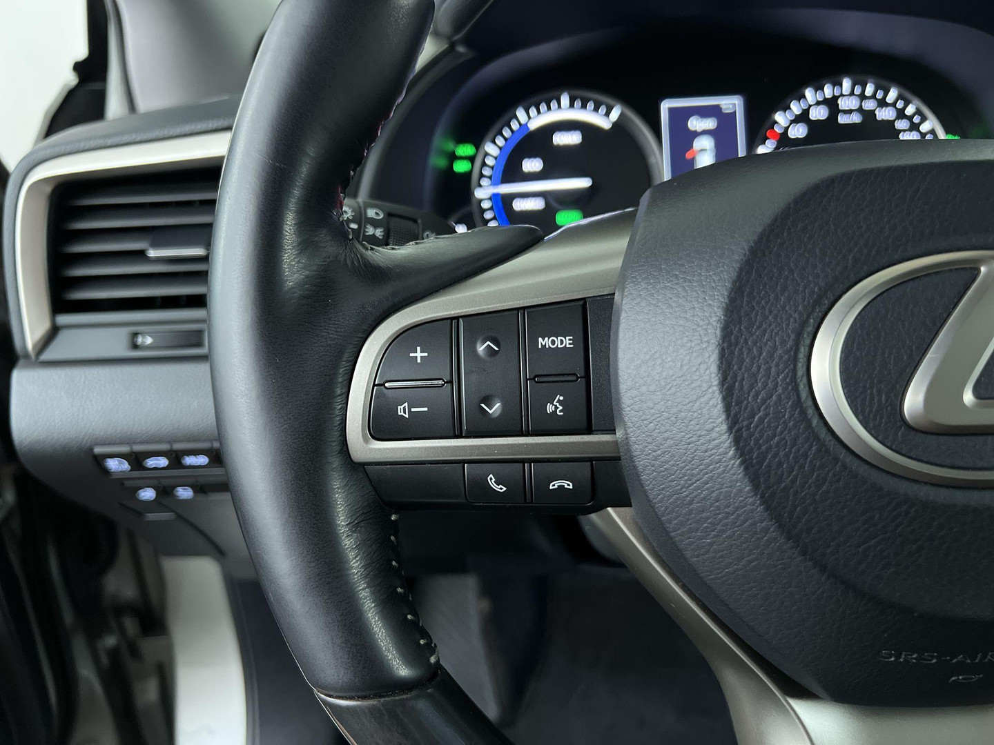 Lexus Lexus