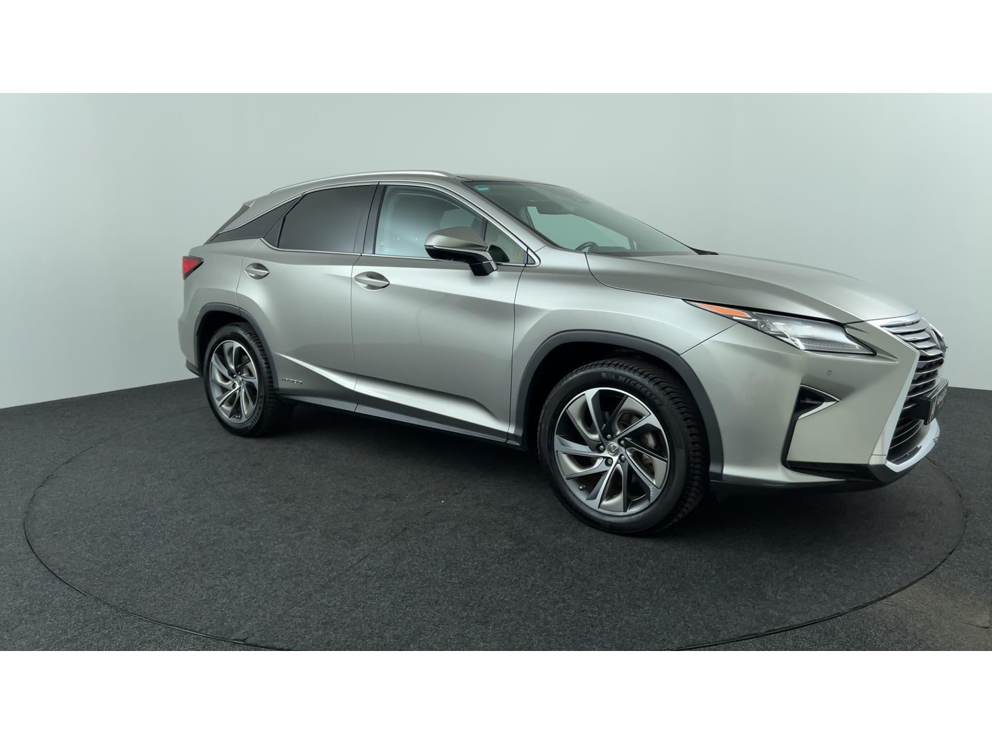 Lexus Lexus