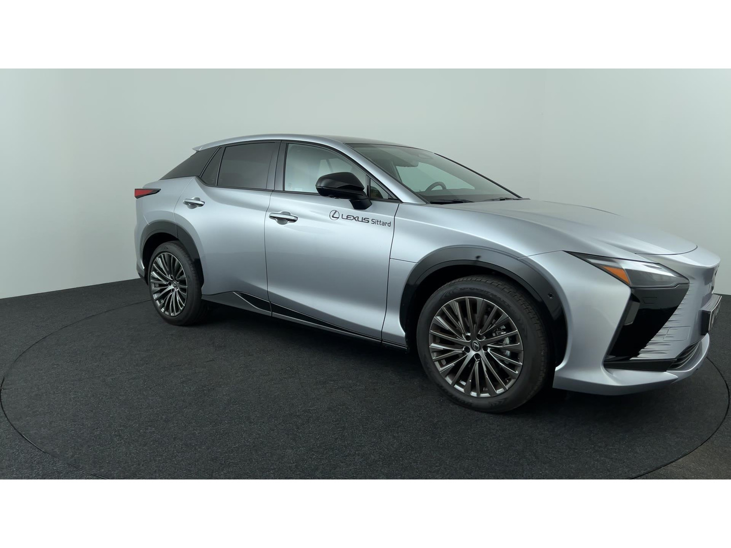 Lexus Lexus