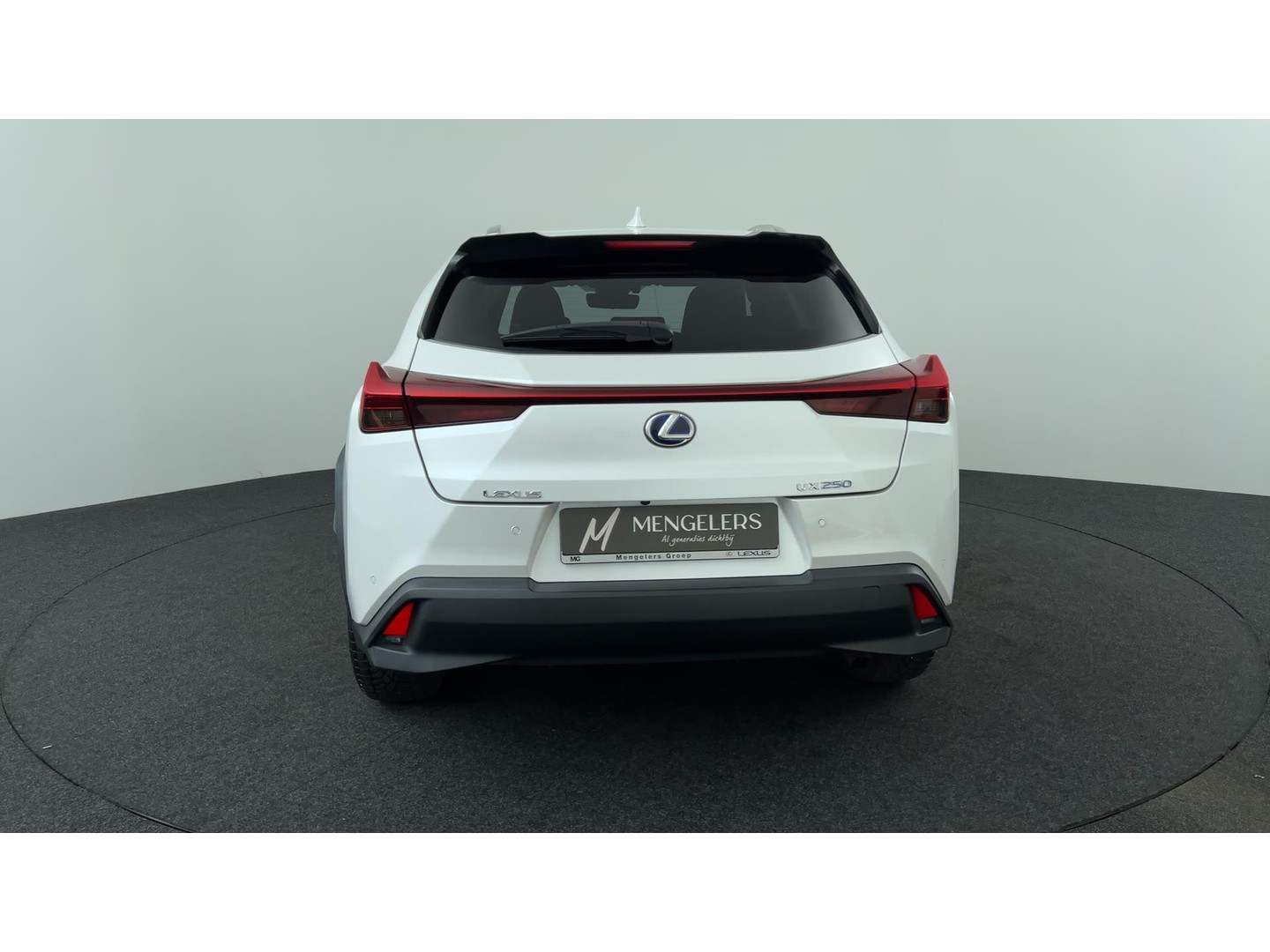 Lexus Lexus