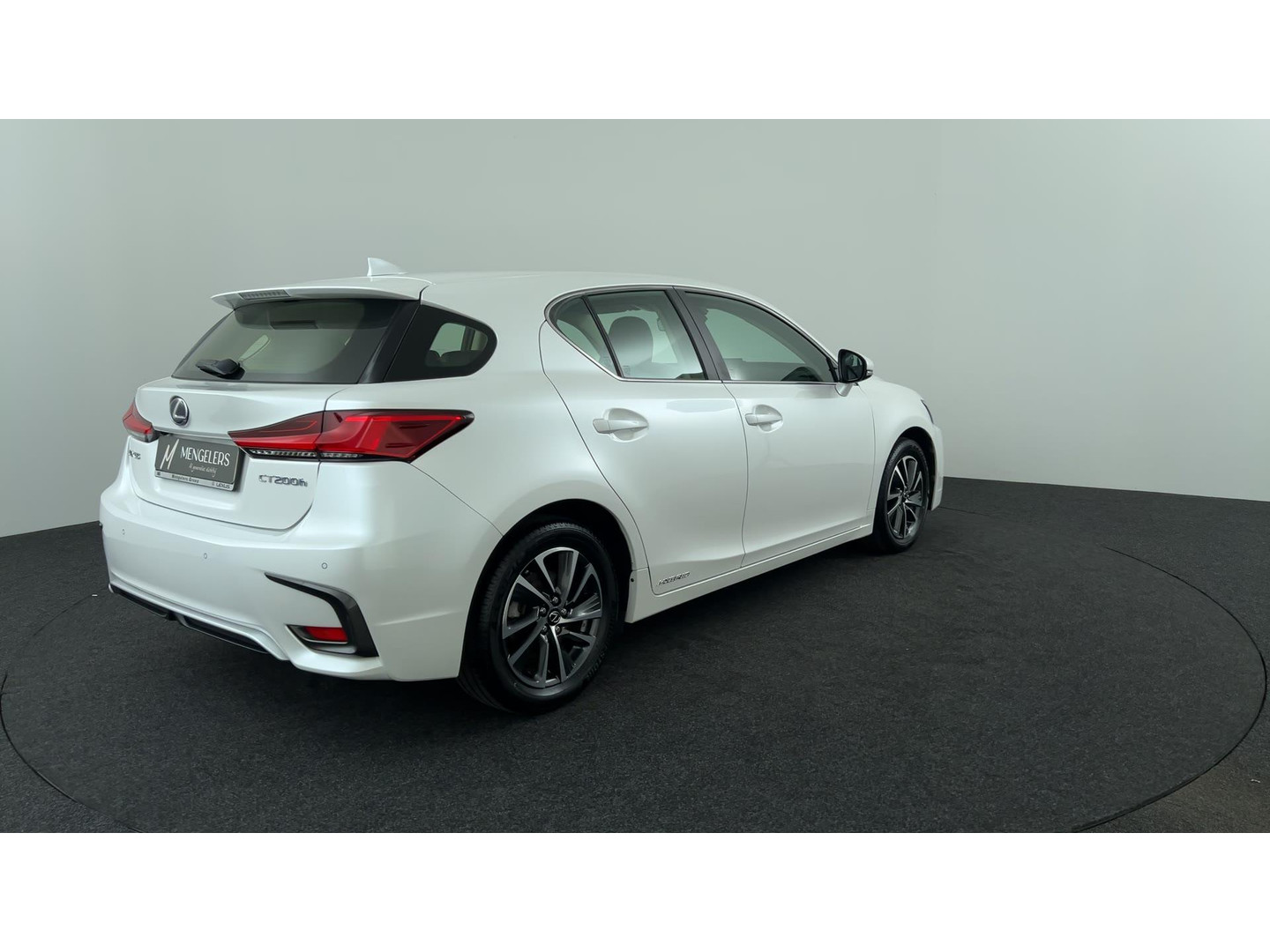 Lexus