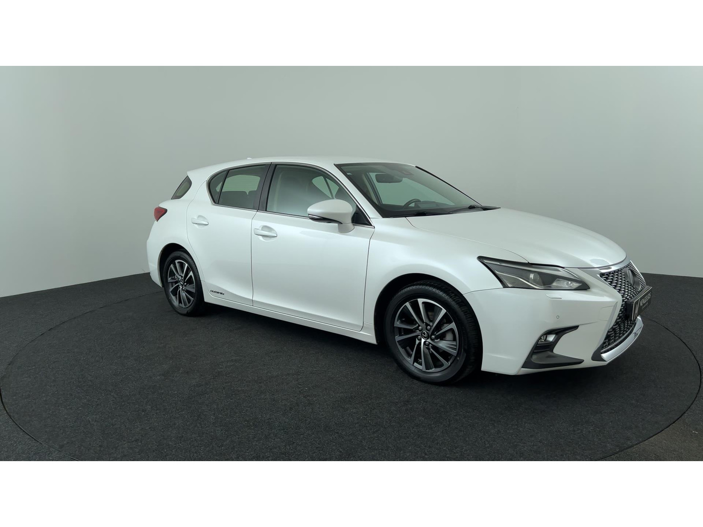 Lexus