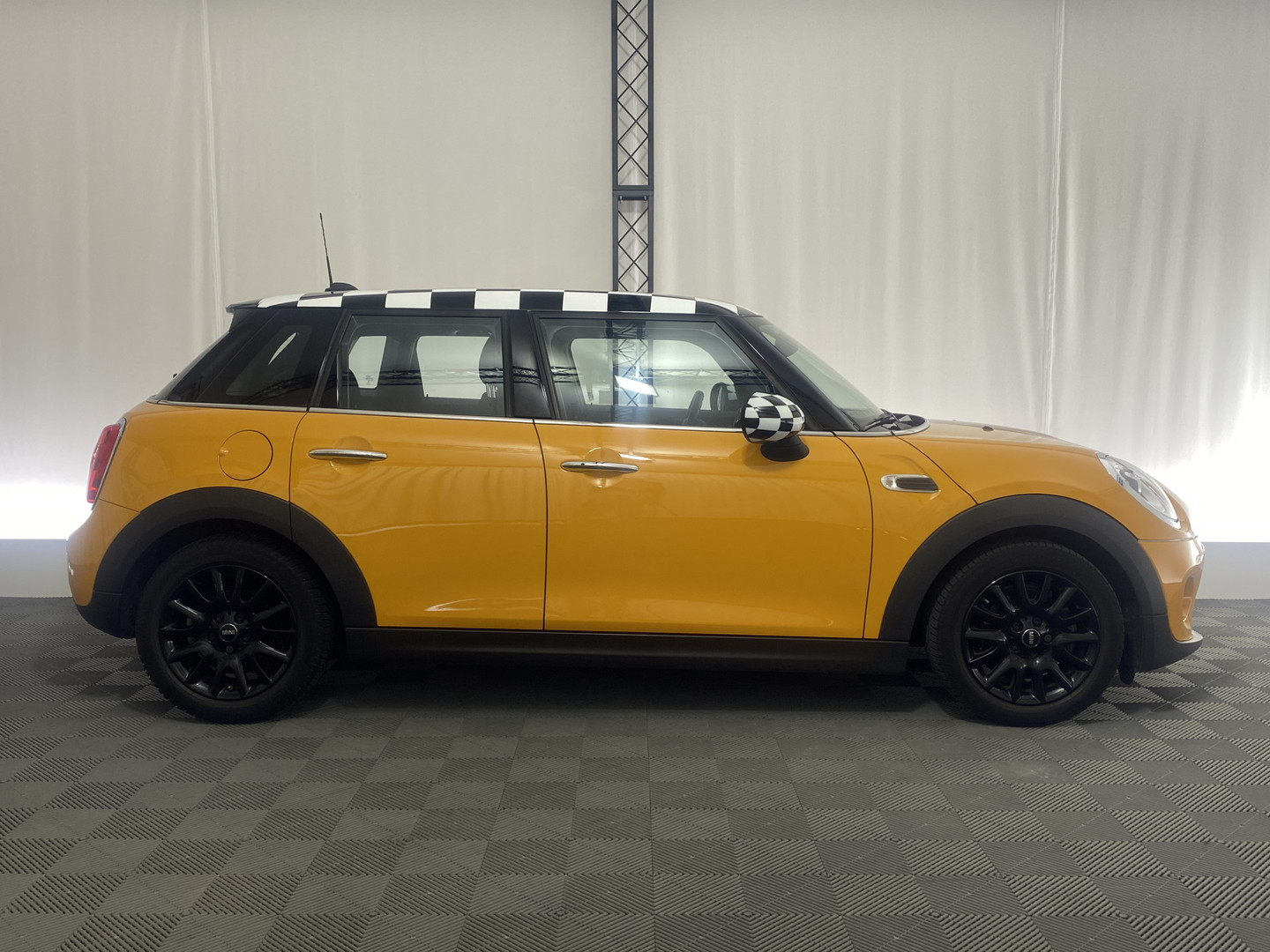 MINI
