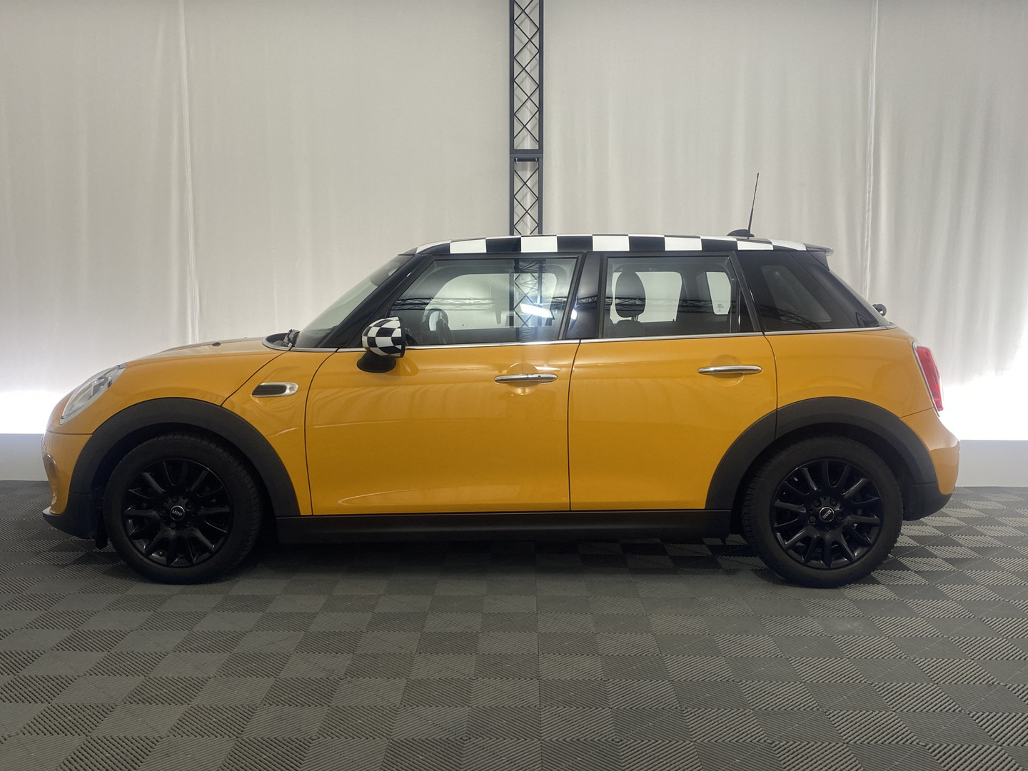 MINI
