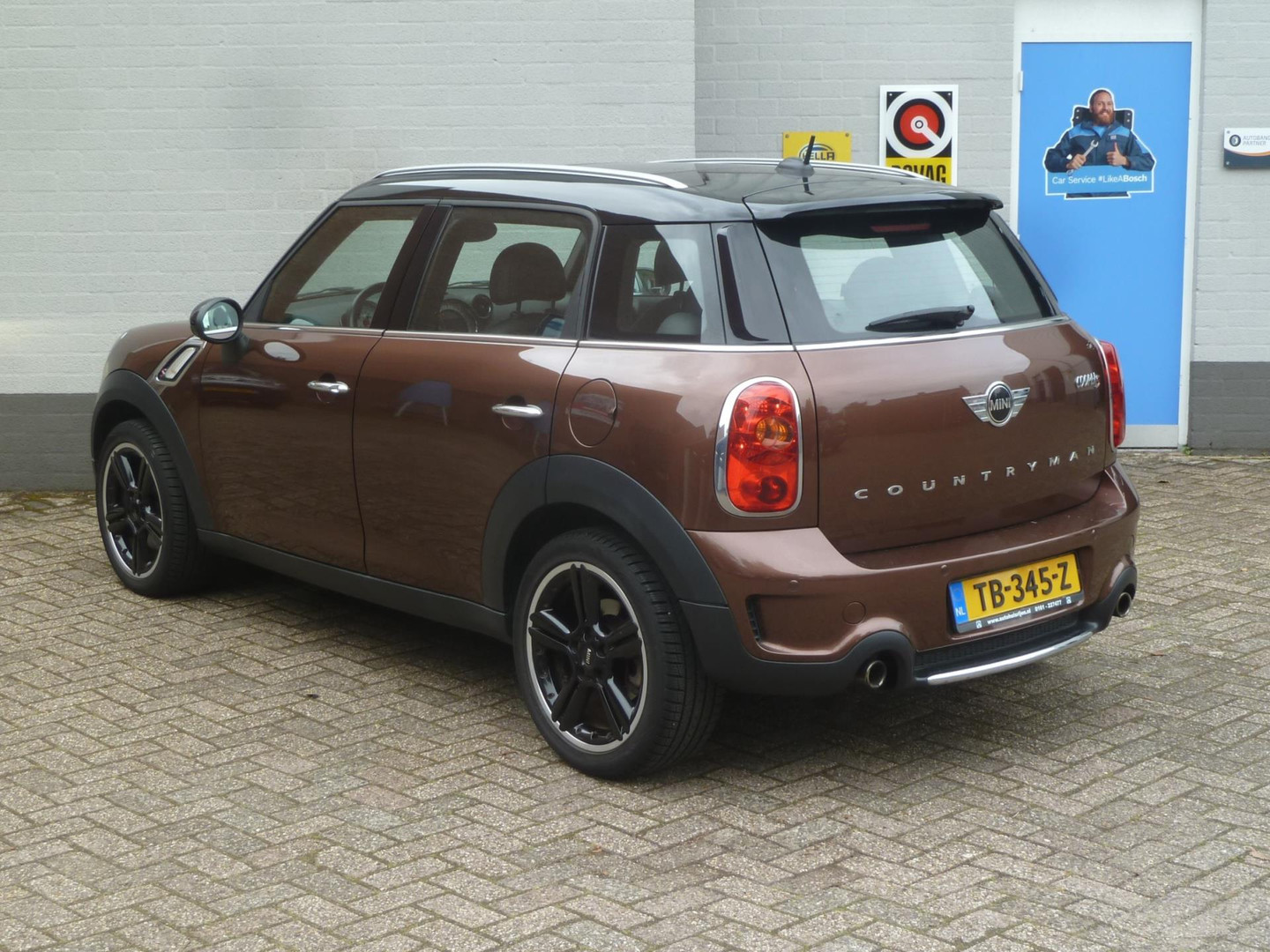 MINI