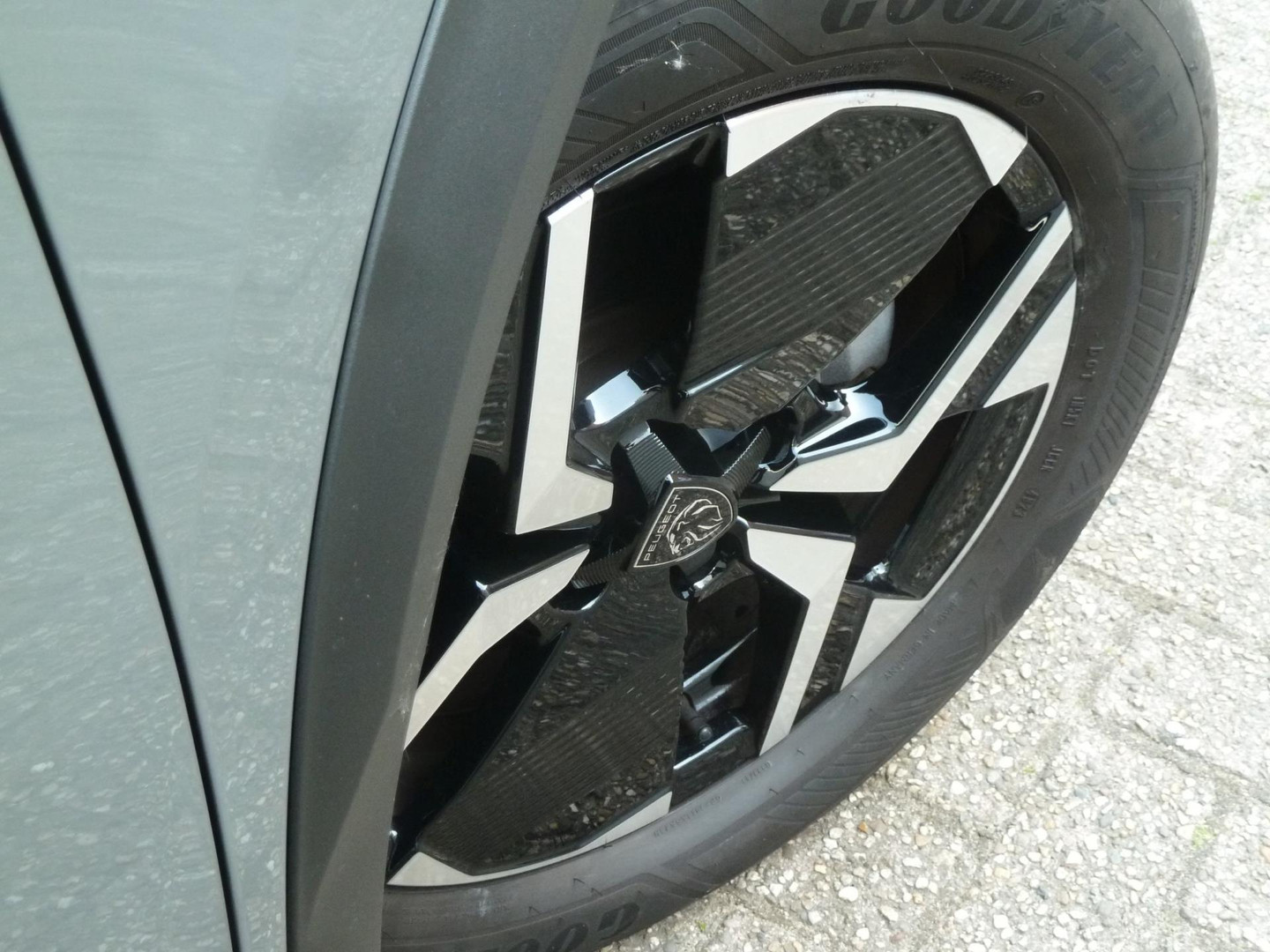 Peugeot Peugeot