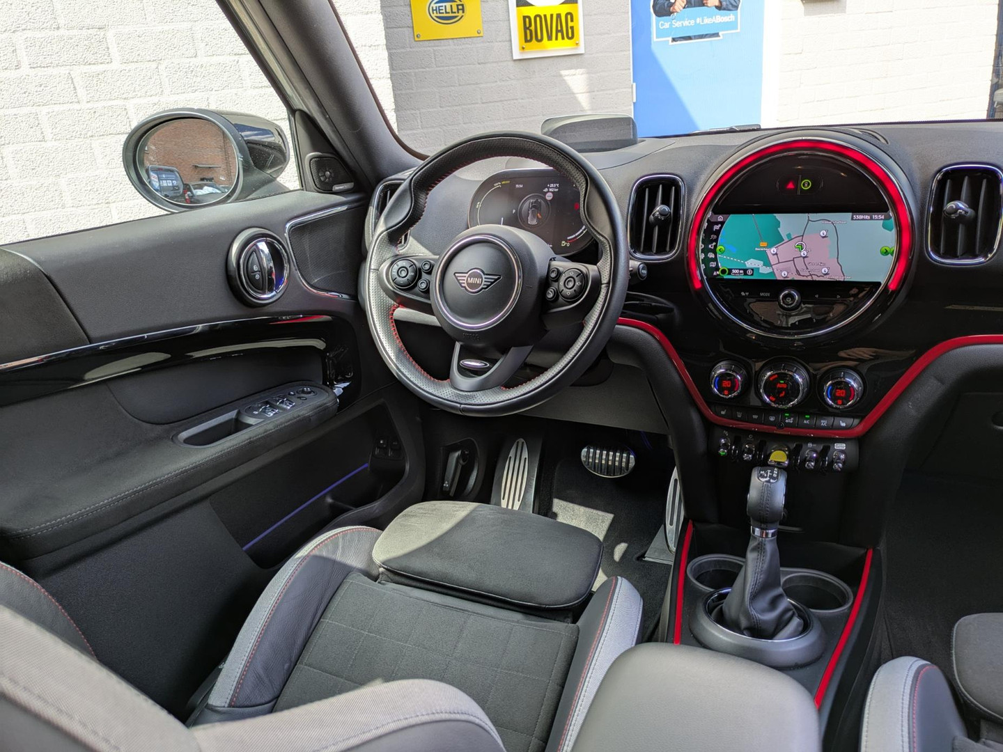 MINI