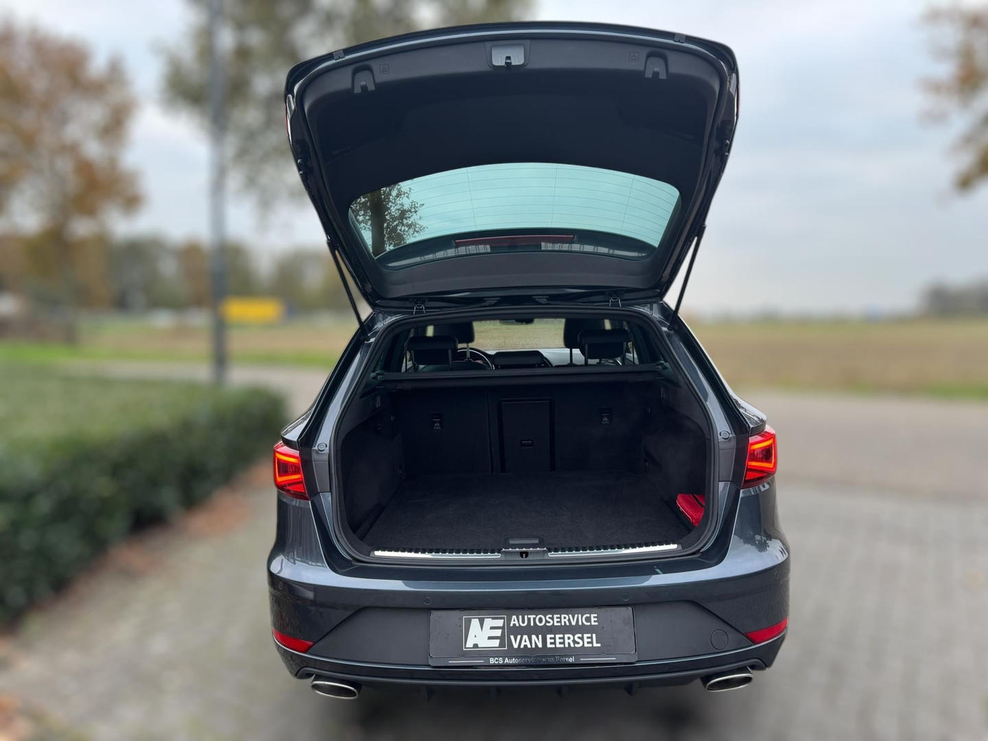 SEAT