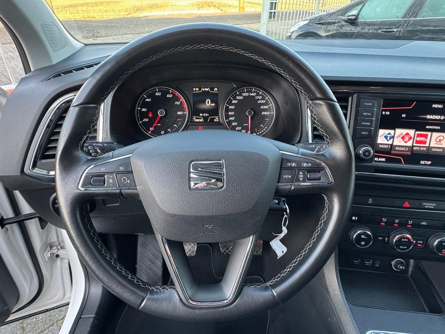 SEAT