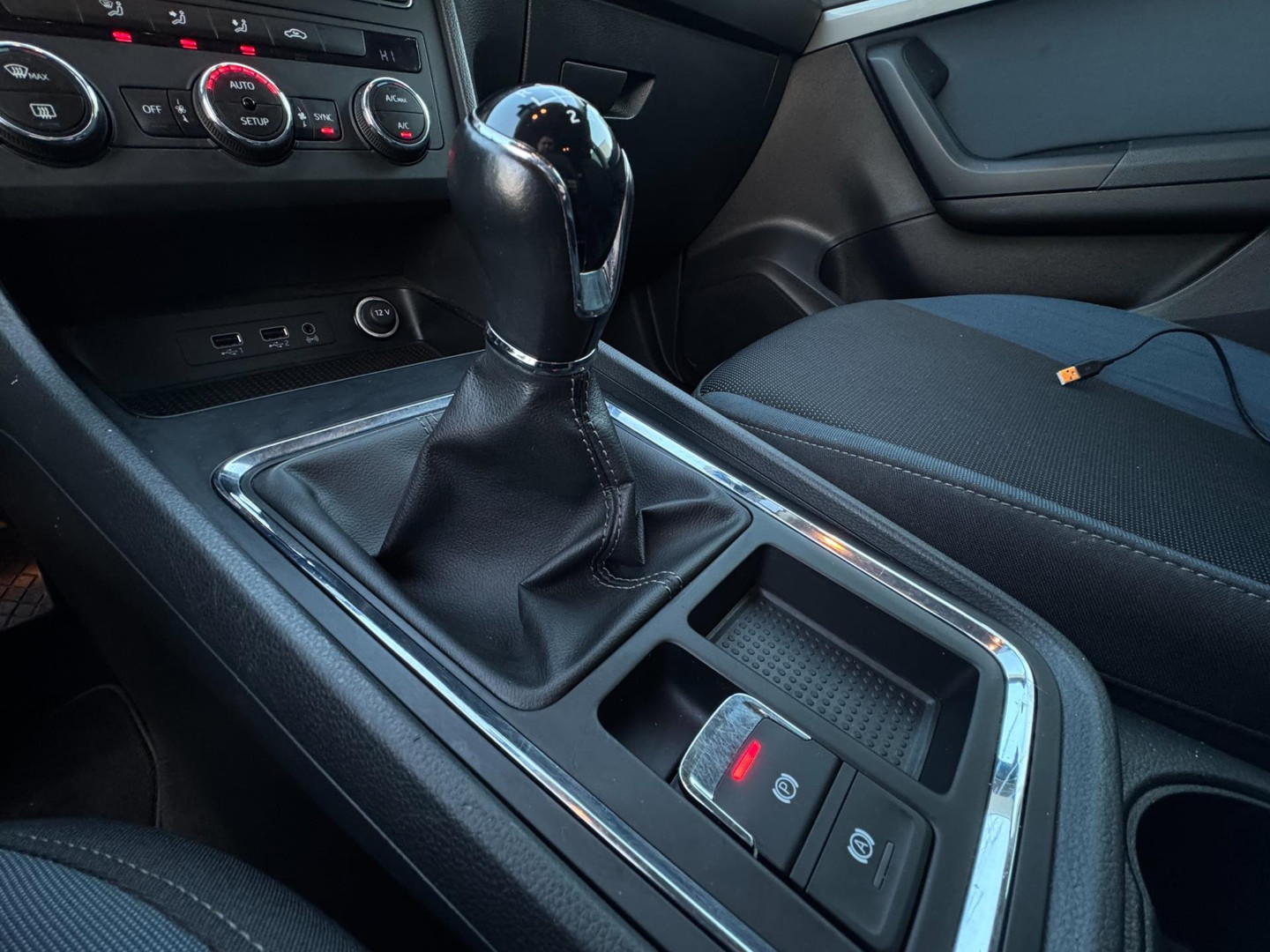 SEAT