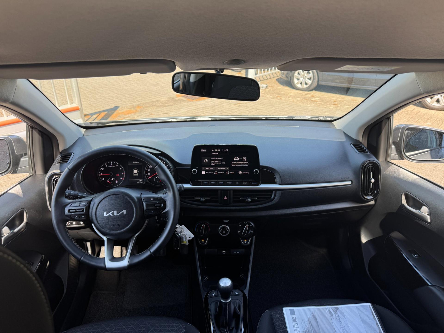 Kia