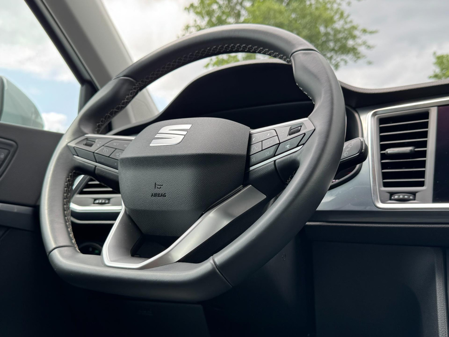 SEAT