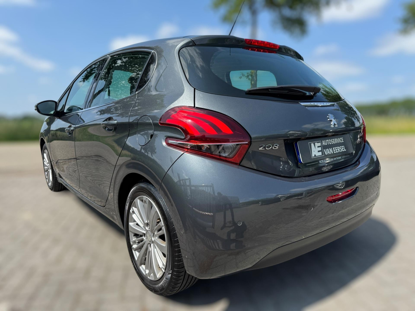 Peugeot