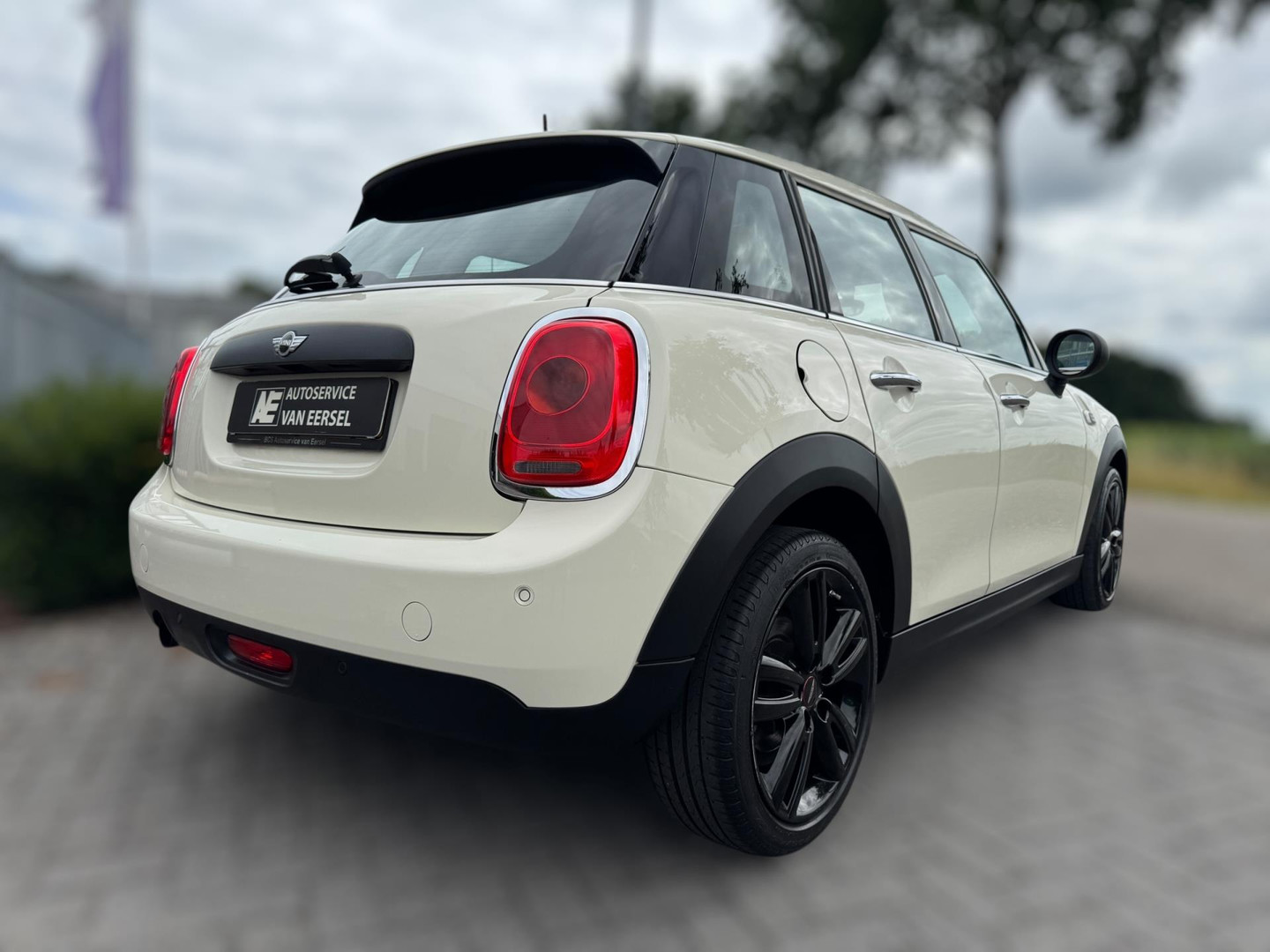MINI