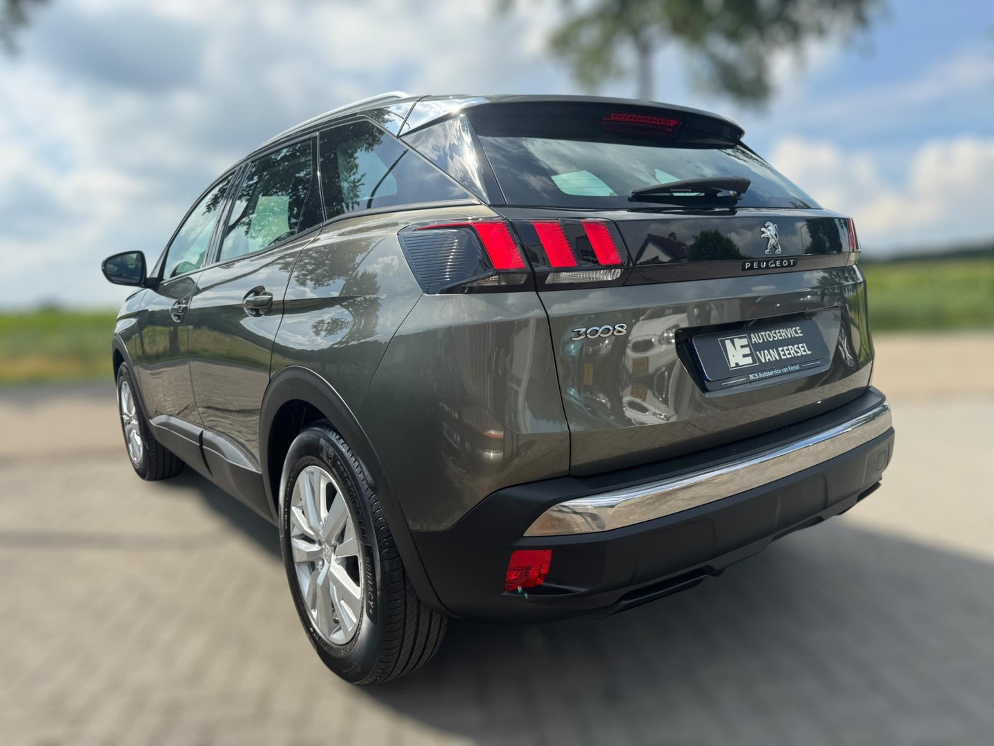Peugeot
