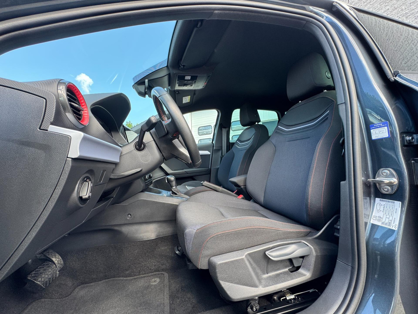 SEAT