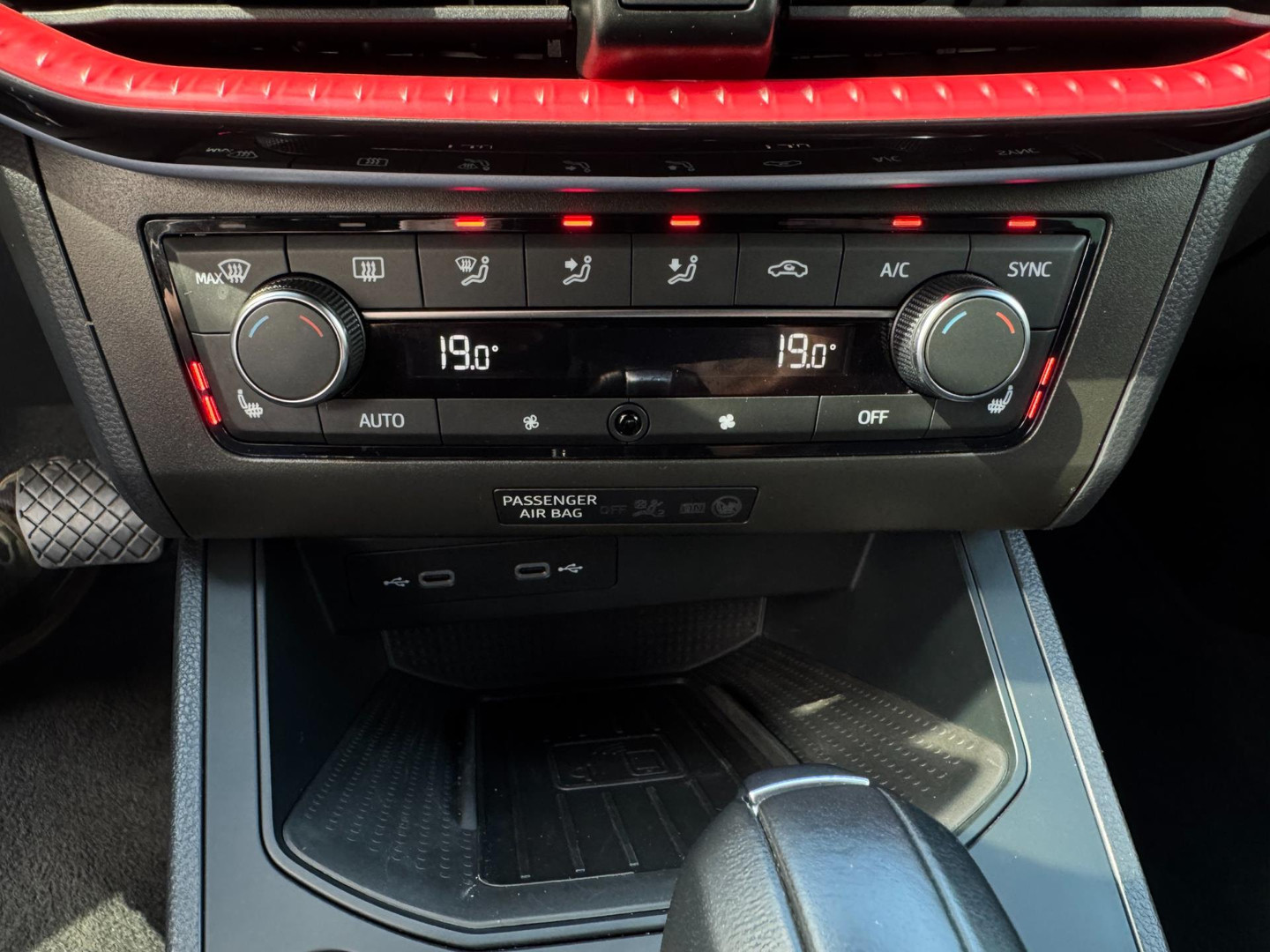 SEAT