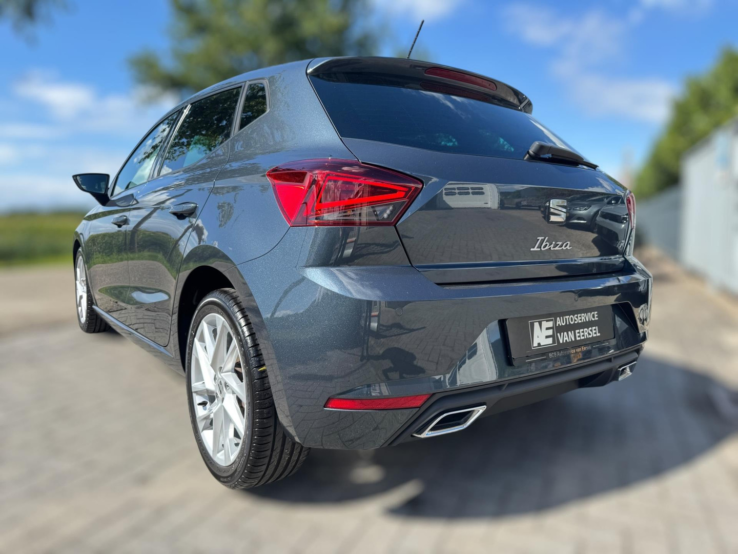 SEAT