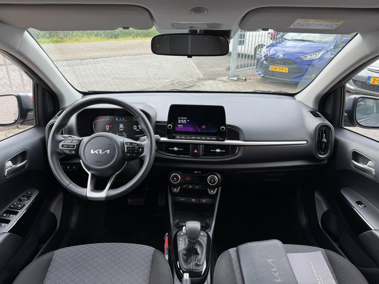 Kia