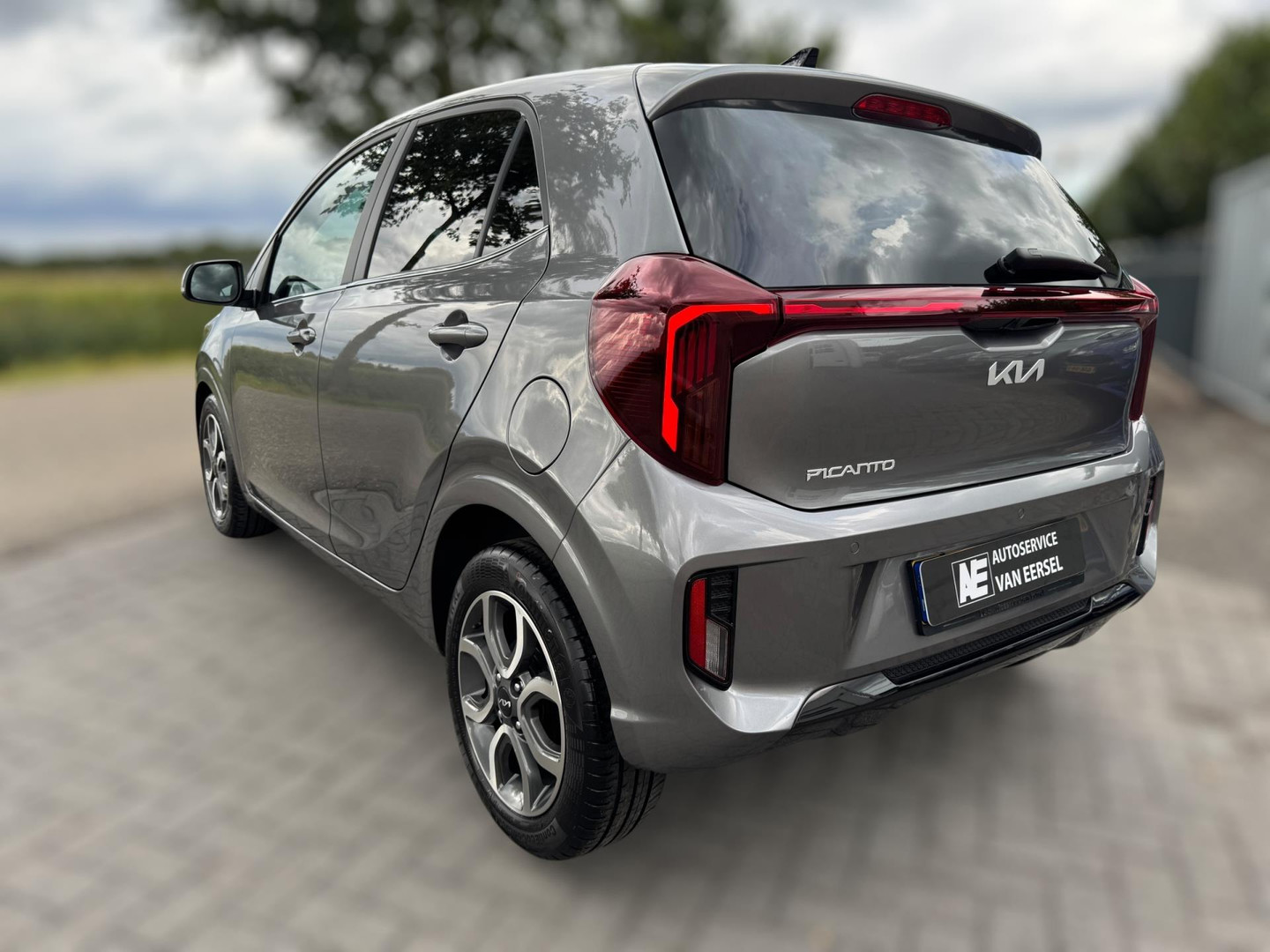 Kia
