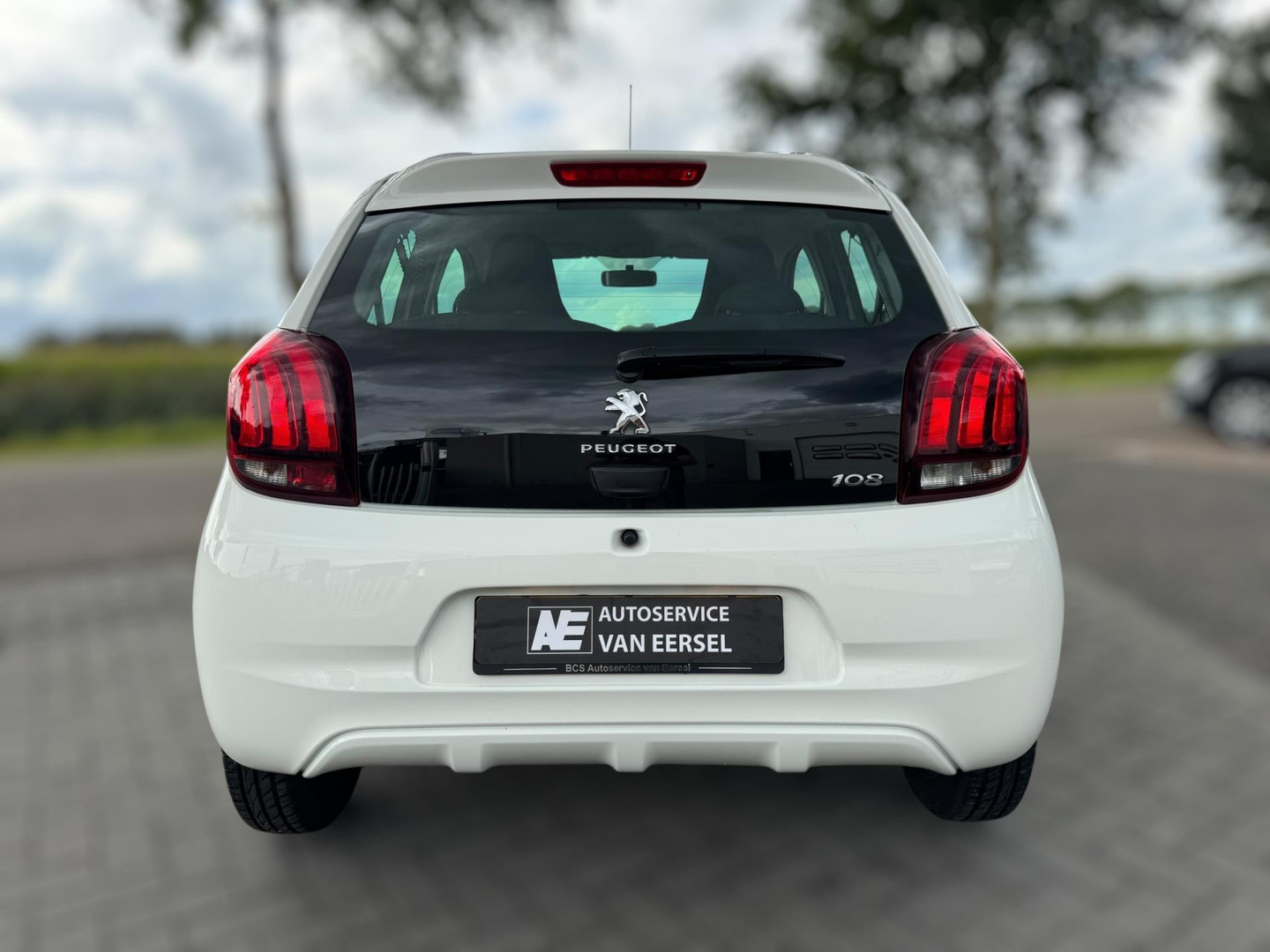 Peugeot