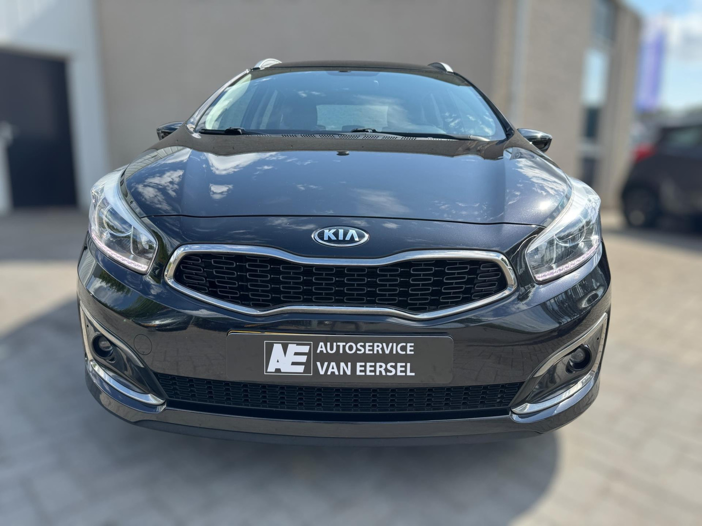 Kia