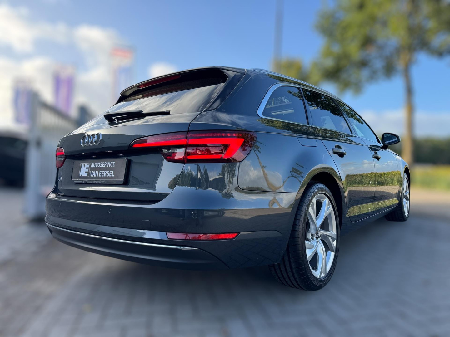 Audi