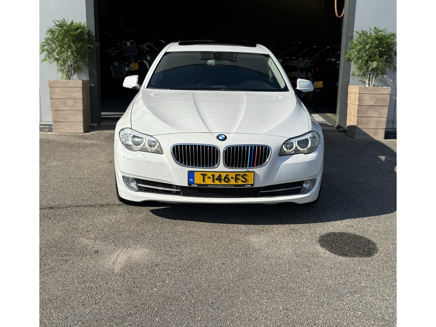 BMW