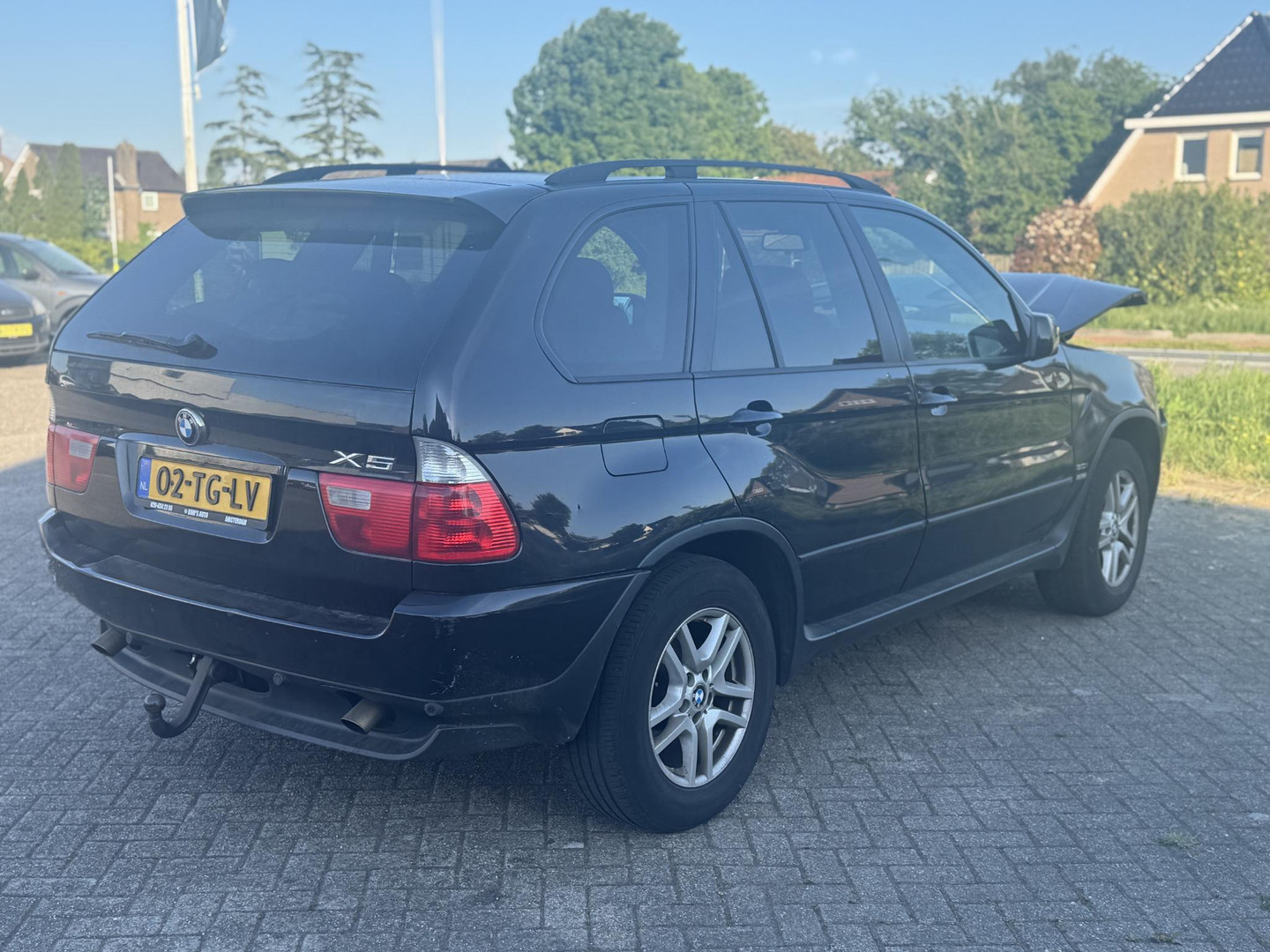 BMW