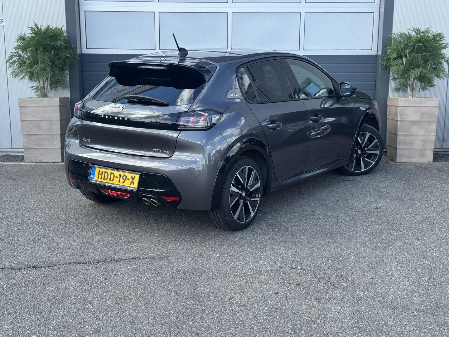 Peugeot