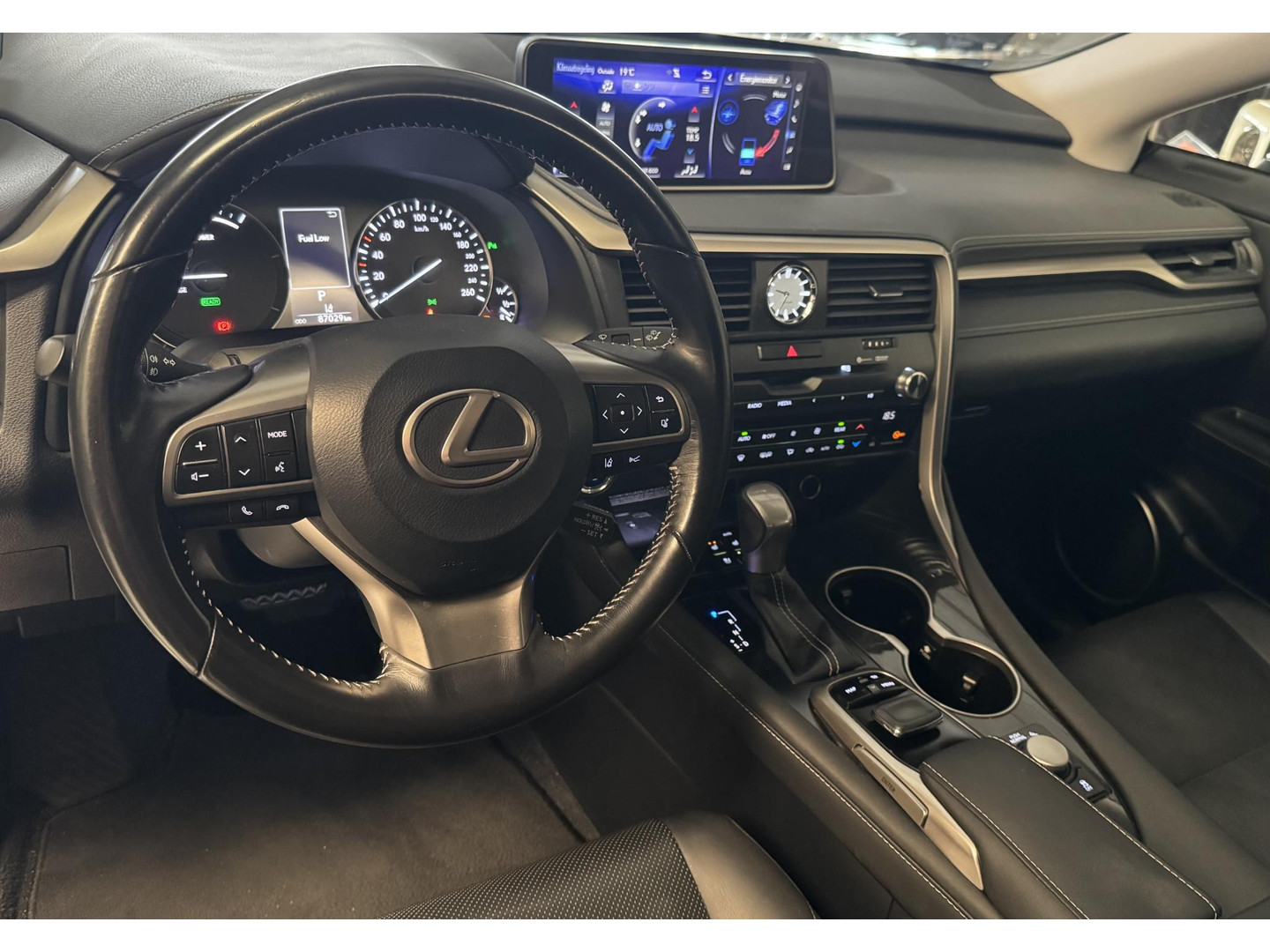 Lexus