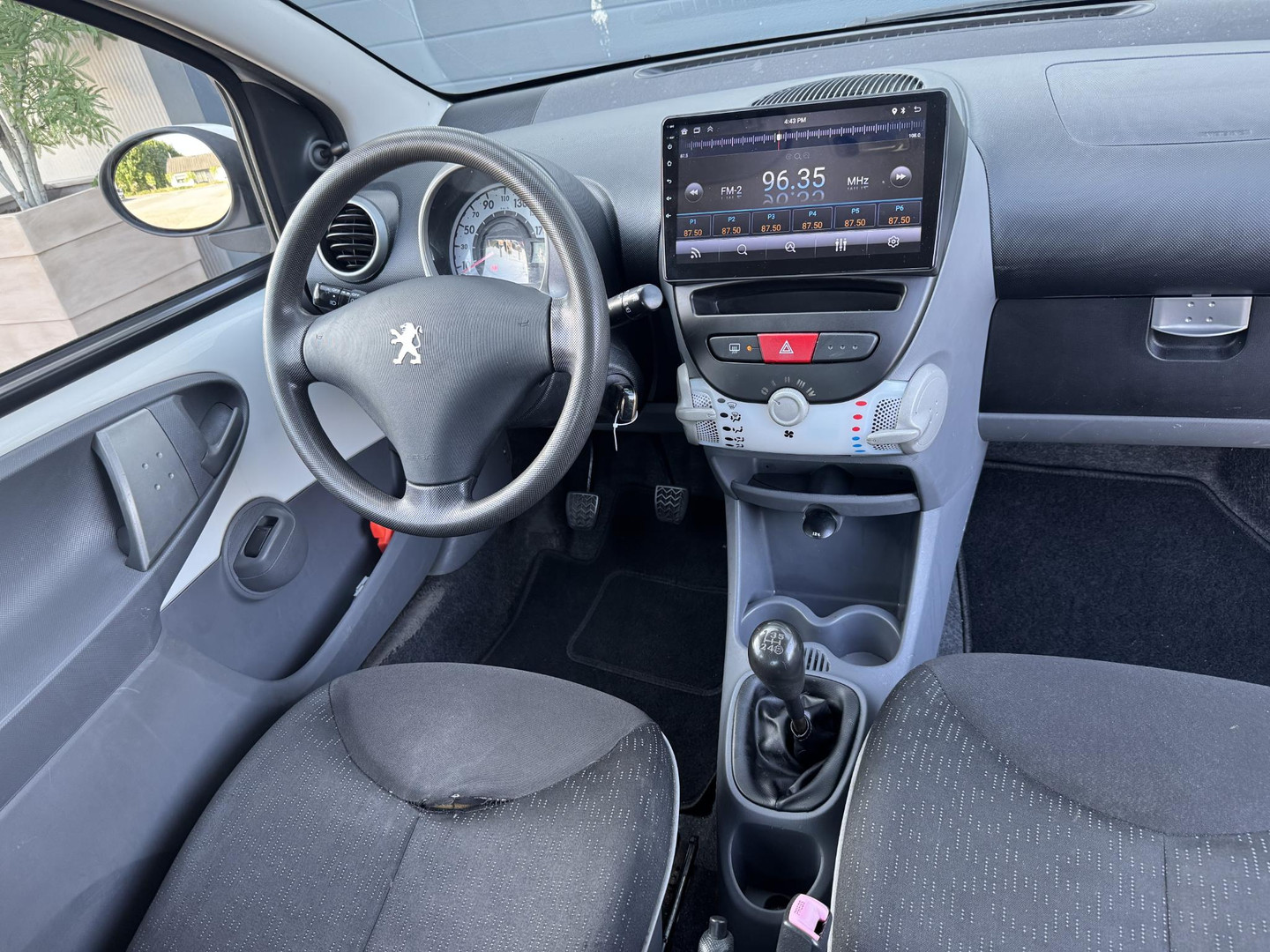 Peugeot