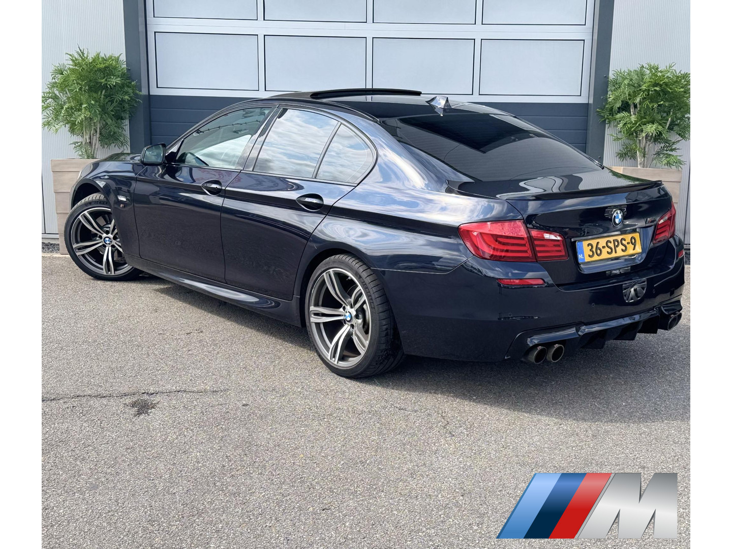 BMW