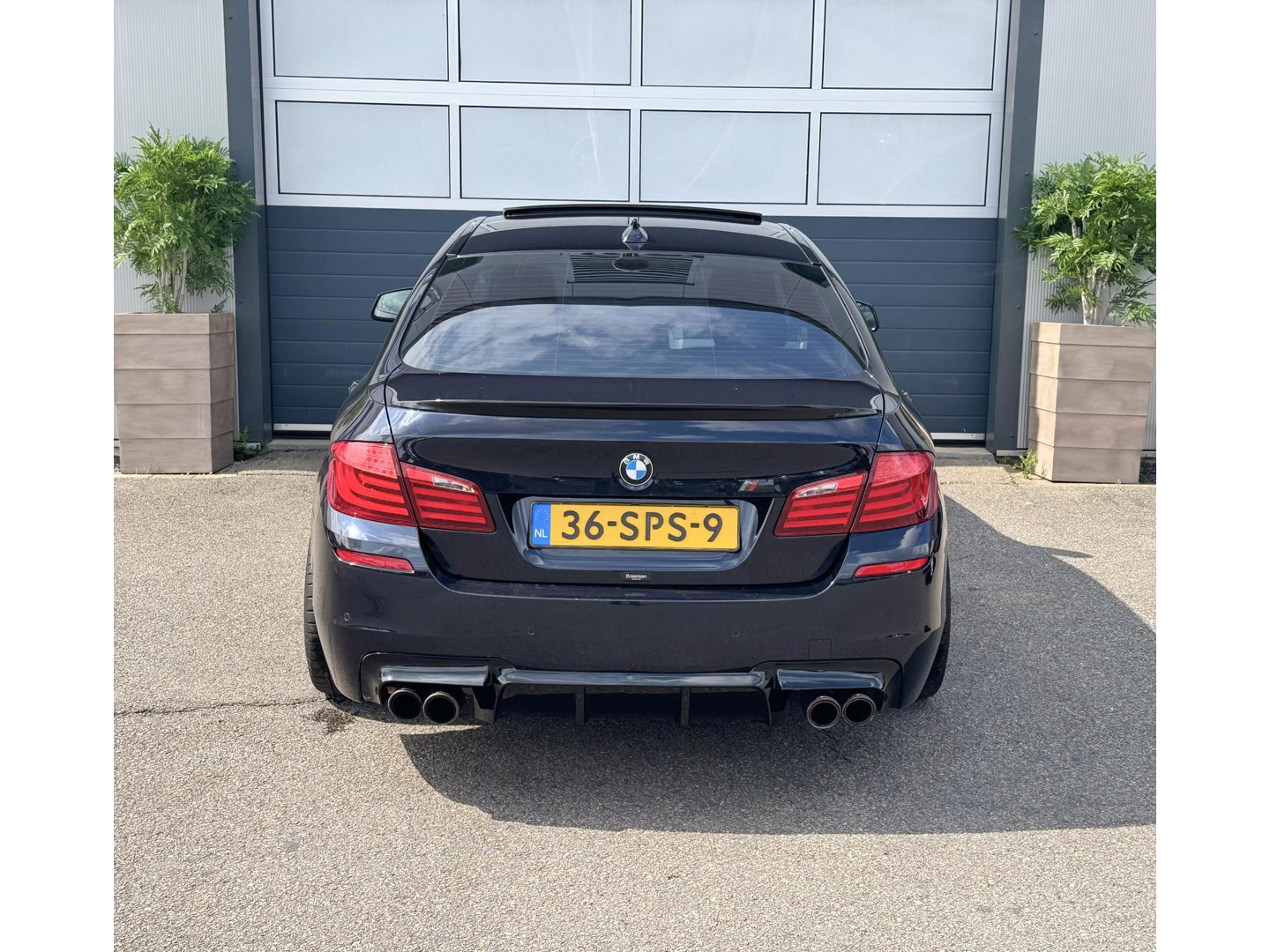 BMW