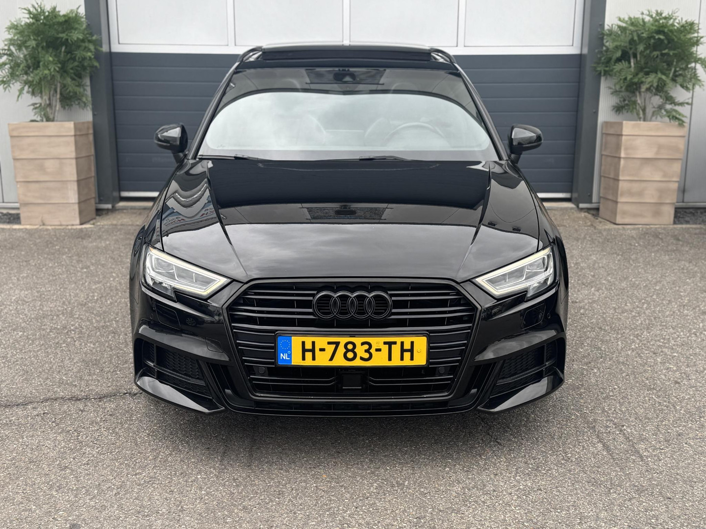 Audi