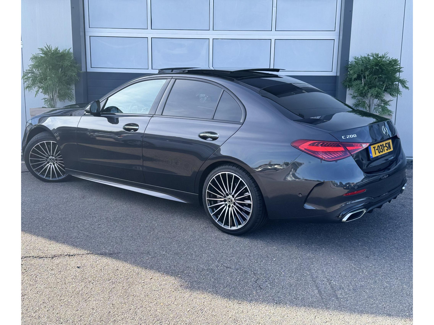Mercedes-Benz