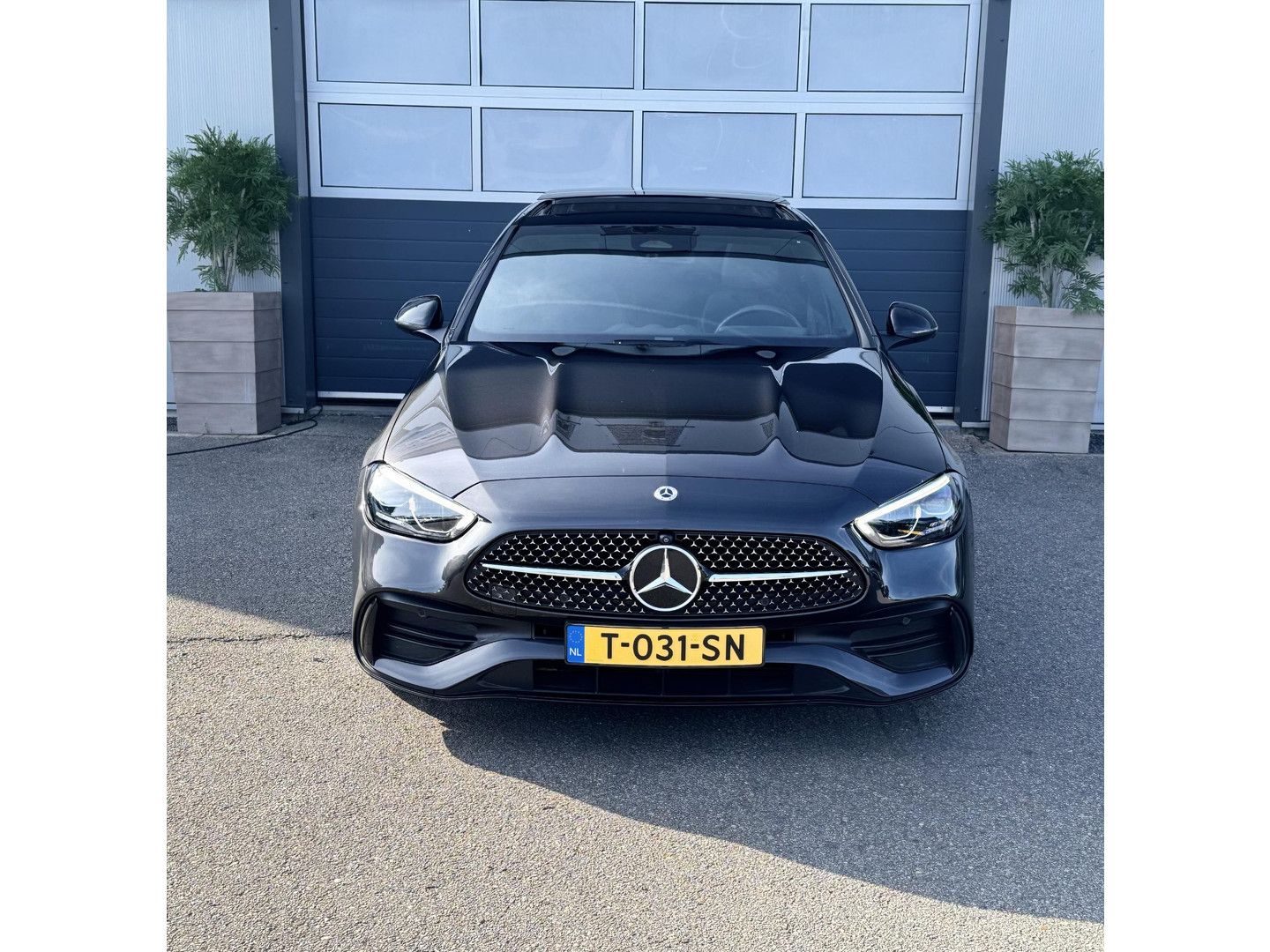 Mercedes-Benz