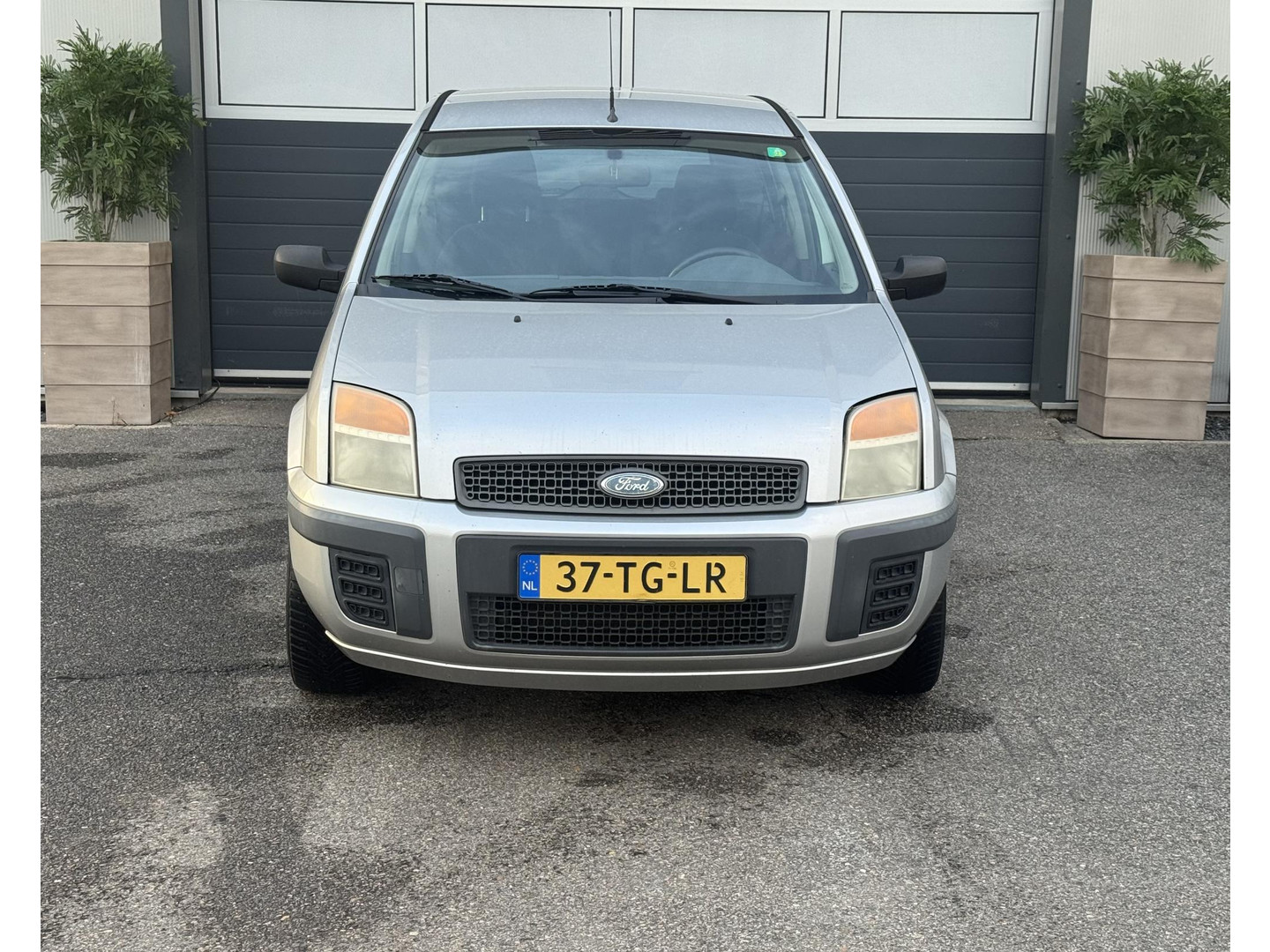 Ford