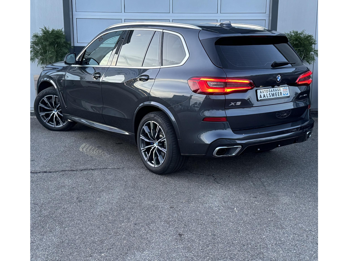 BMW BMW