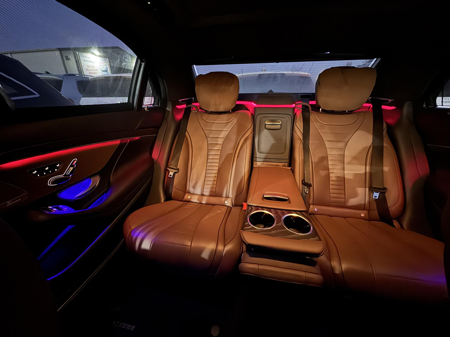 Mercedes-Benz Mercedes-Benz