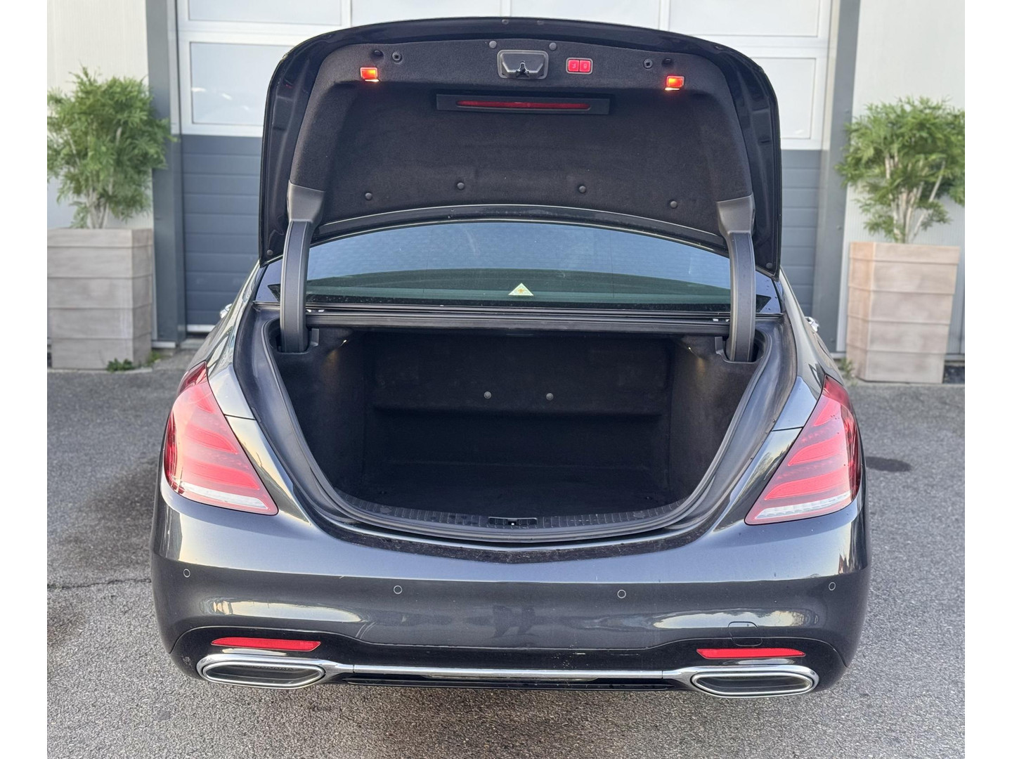 Mercedes-Benz Mercedes-Benz