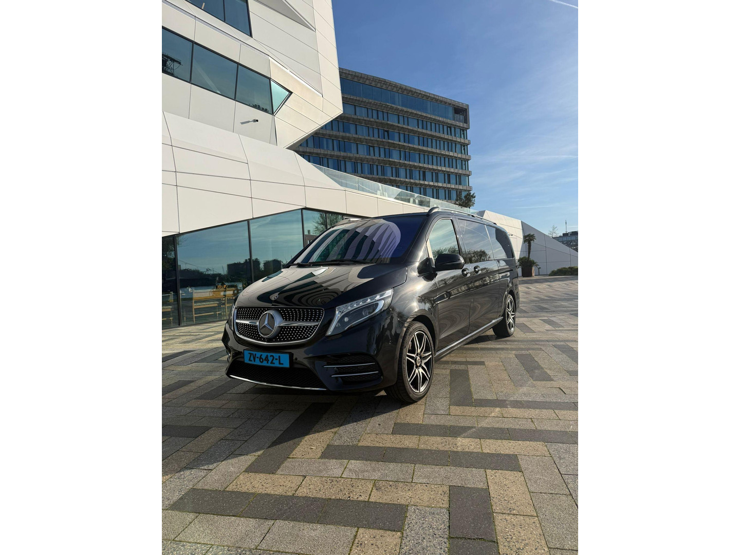 Mercedes-Benz Mercedes-Benz