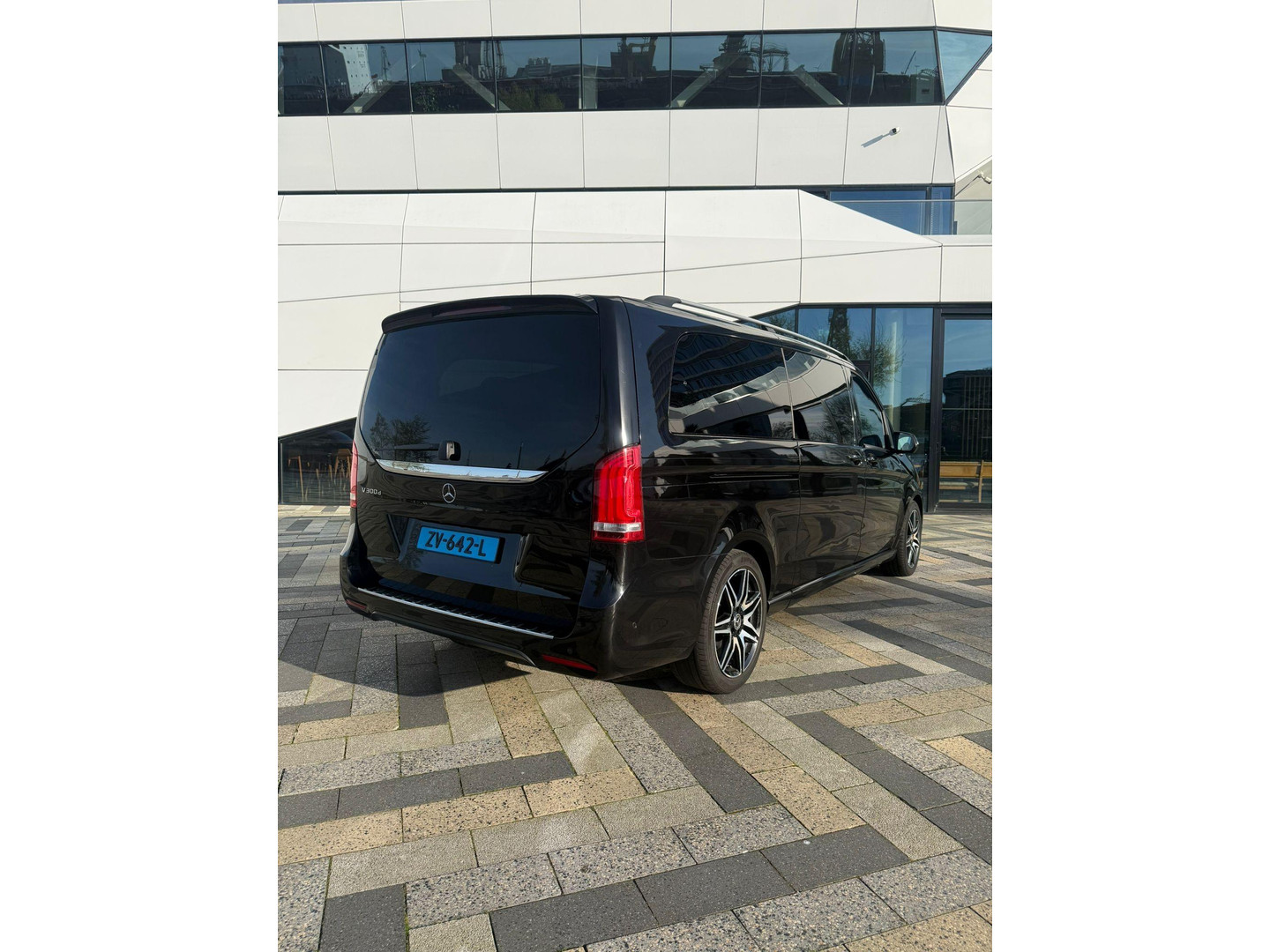 Mercedes-Benz Mercedes-Benz