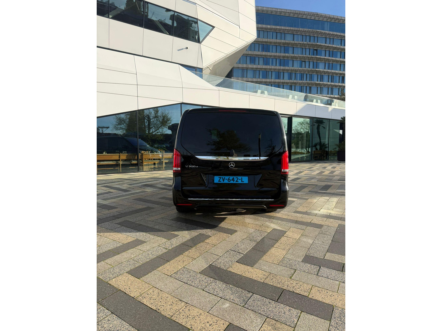 Mercedes-Benz Mercedes-Benz